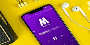 App nghe nhạc tắt màn hình Music Pro